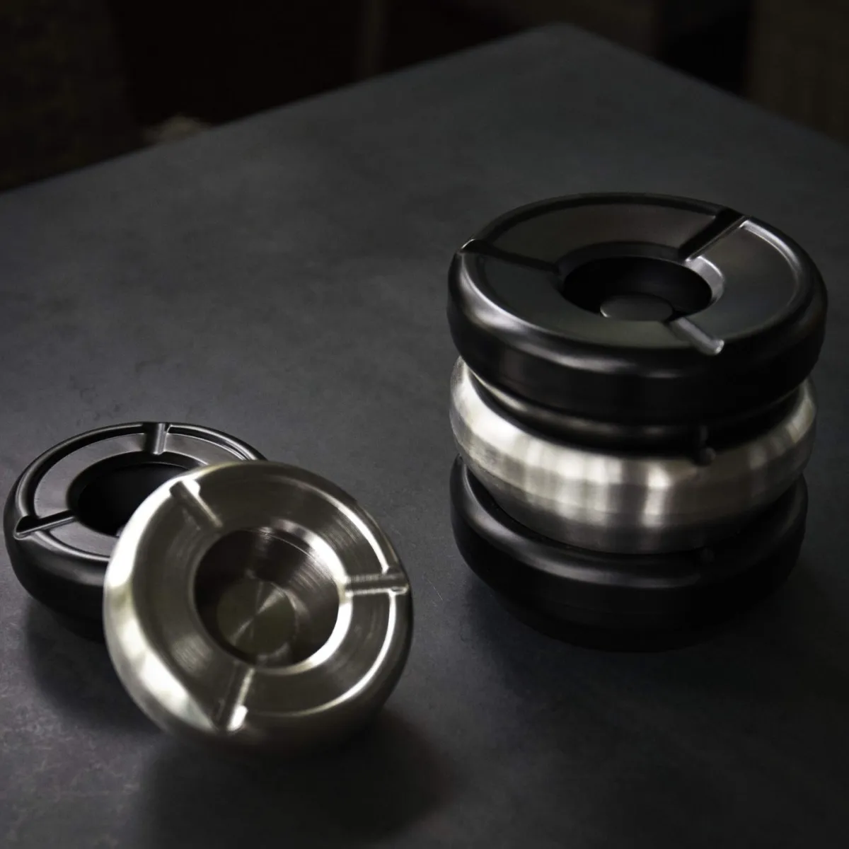 Discount Windaschenbecher Edelstahl - stapelbar | schwarz - Ø 9,5 cm Aschenbecher